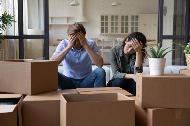 El vendedor me ocultó defectos de la vivienda: ¿Puedo demandar?