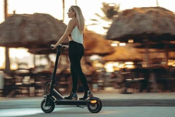 Los patinetes deberán contar con seguro de responsabilidad civil a partir de enero del 2026